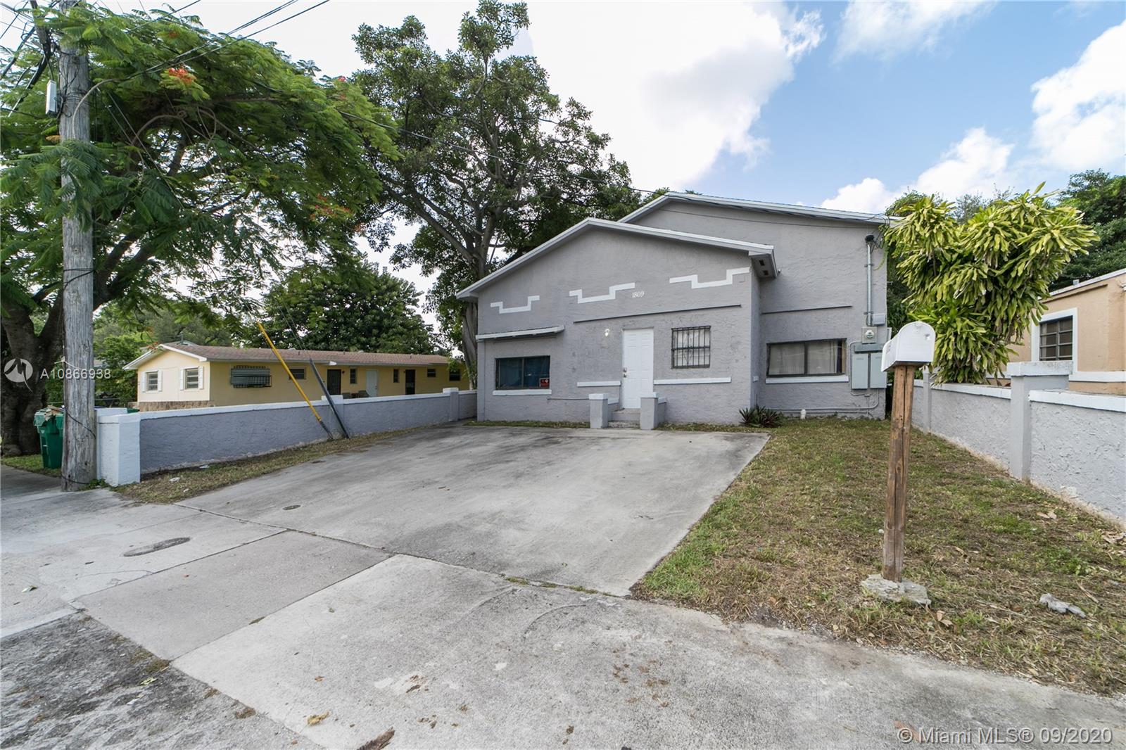 1869 NW 41st St, Miami, FL 33142