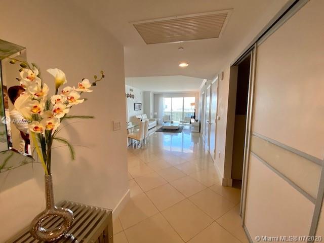 Hallandale Beach, FL 33009,1800 S Ocean Dr #2008