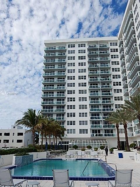 6917 Collins Ave #402, Miami Beach, FL 33141