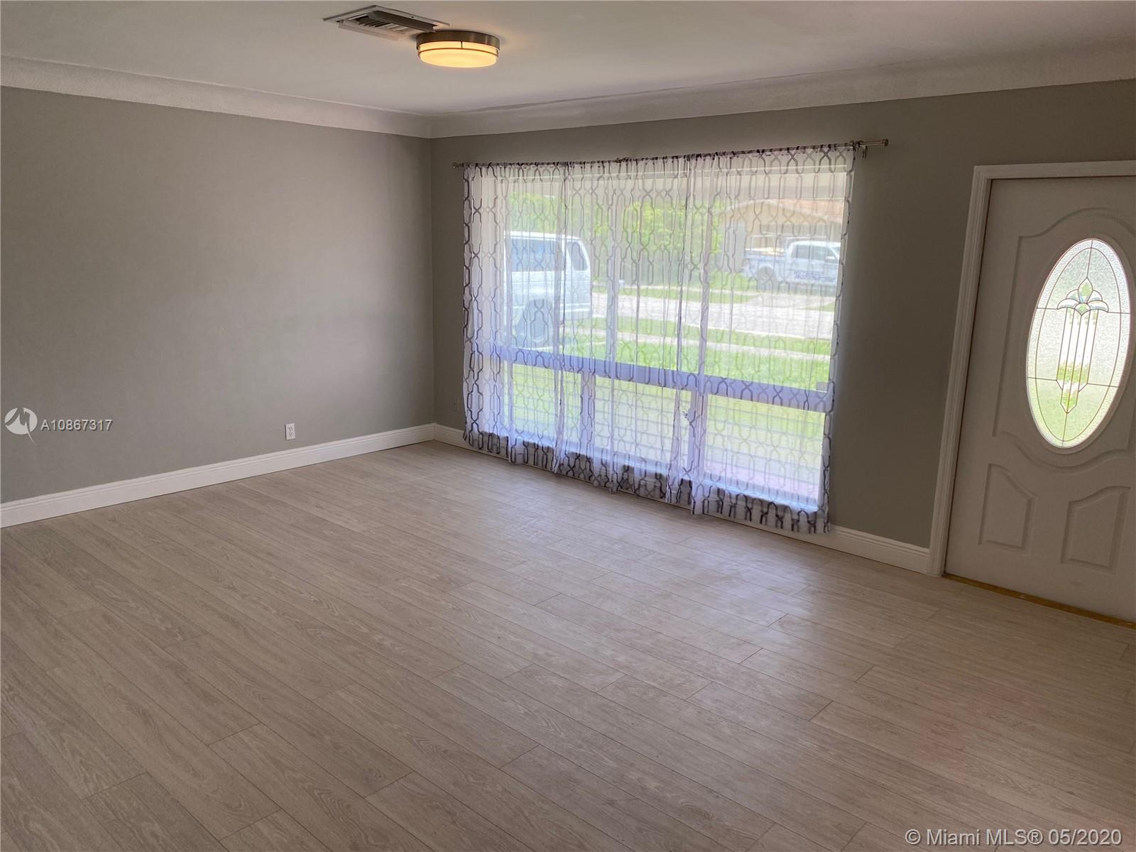 Deerfield Beach, FL 33064,731 NE 45th Ct