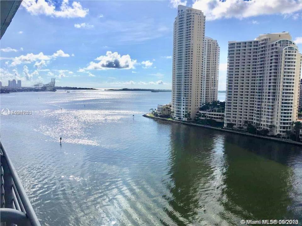 325 S Biscayne Blvd #1517, Miami, FL 33131