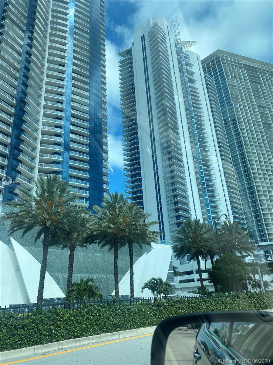 Sunny Isles Beach, FL 33160,17121 Collins Ave #1703