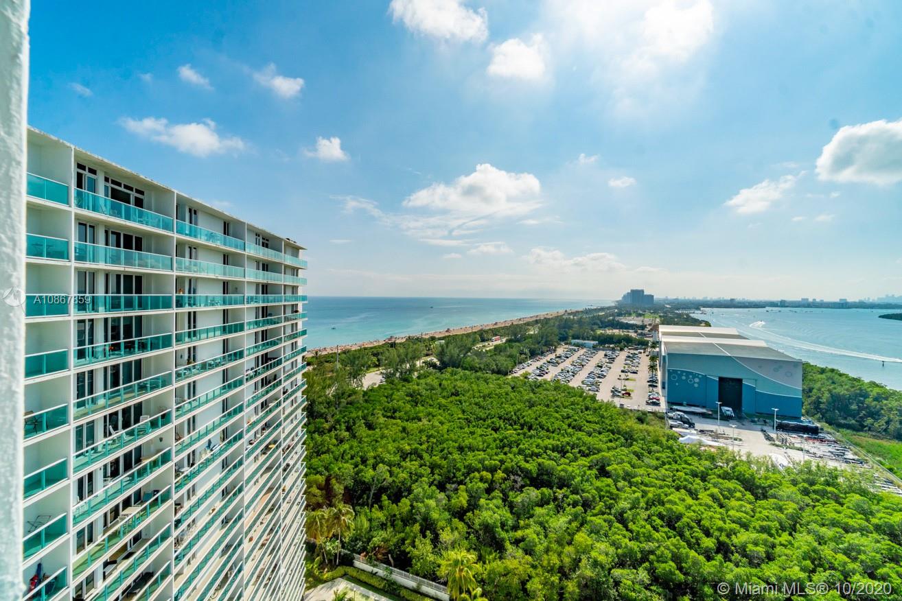 Sunny Isles Beach, FL 33160,100 Bayview Dr #2024