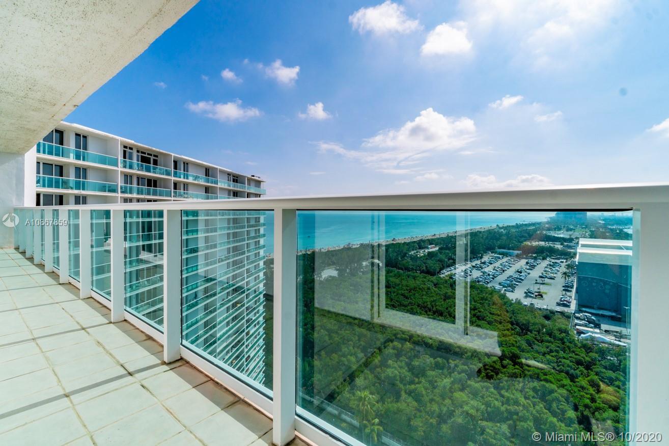 Sunny Isles Beach, FL 33160,100 Bayview Dr #2024