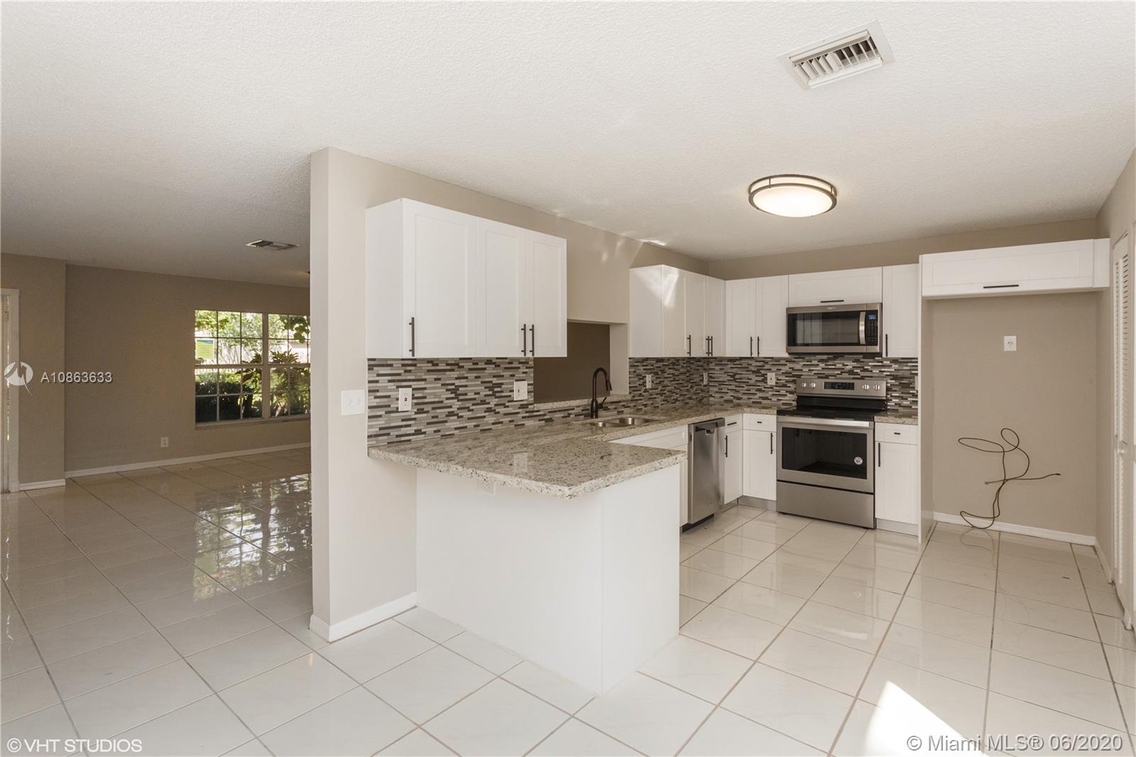 Sunrise, FL 33323,3998 NW 122nd Ter #3998