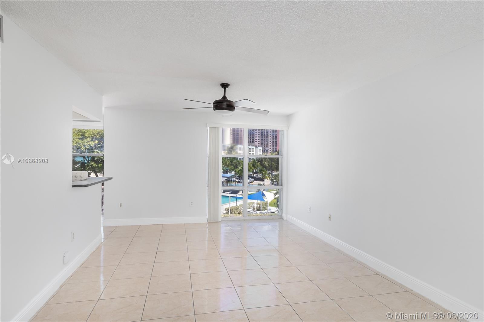 Sunny Isles Beach, FL 33160,200 177th Dr #314