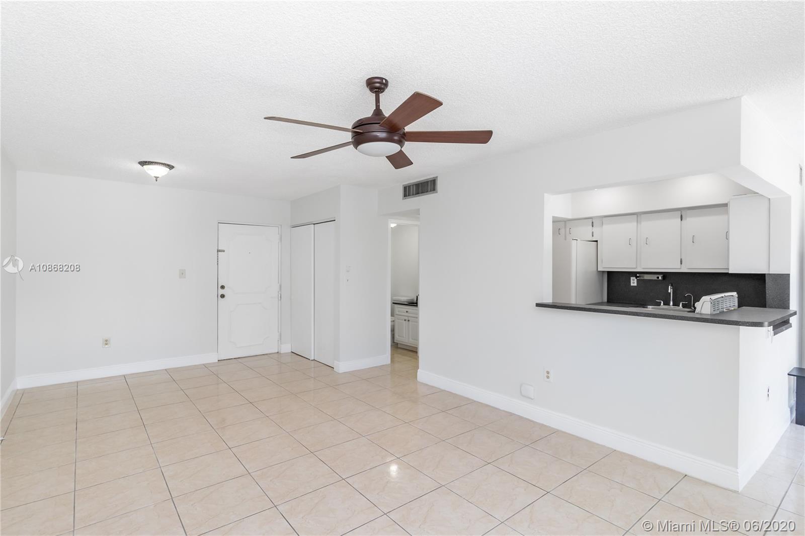 Sunny Isles Beach, FL 33160,200 177th Dr #314