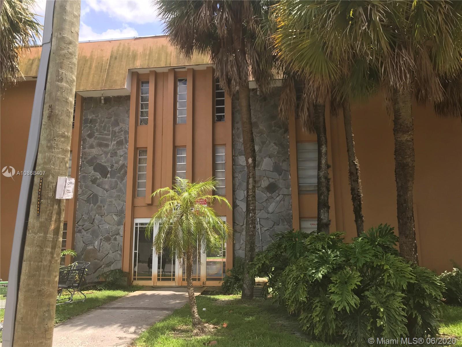 1280 W 54th St #316B, Hialeah, FL 33012