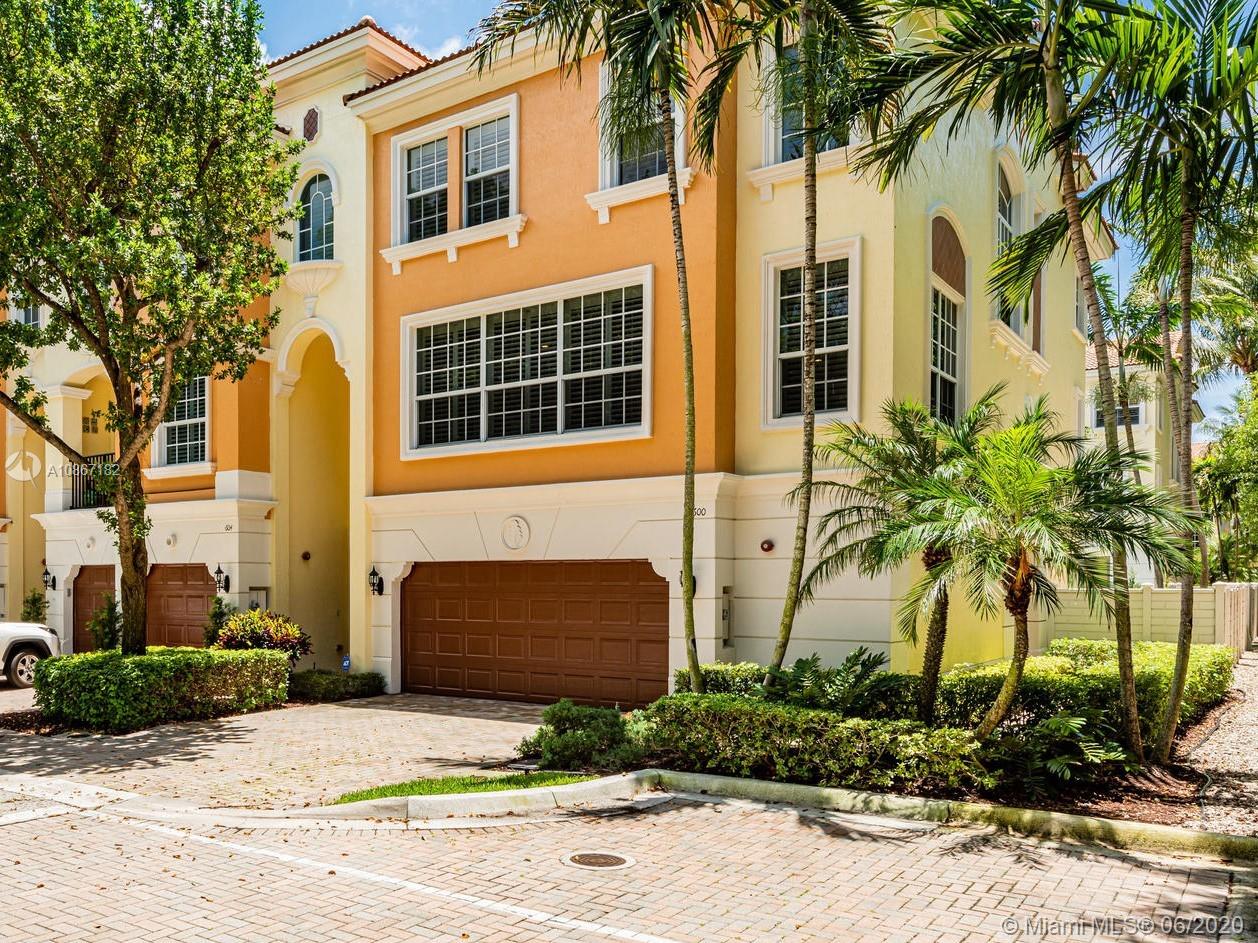 Boca Raton, FL 33487,600 NE Venezia Ln