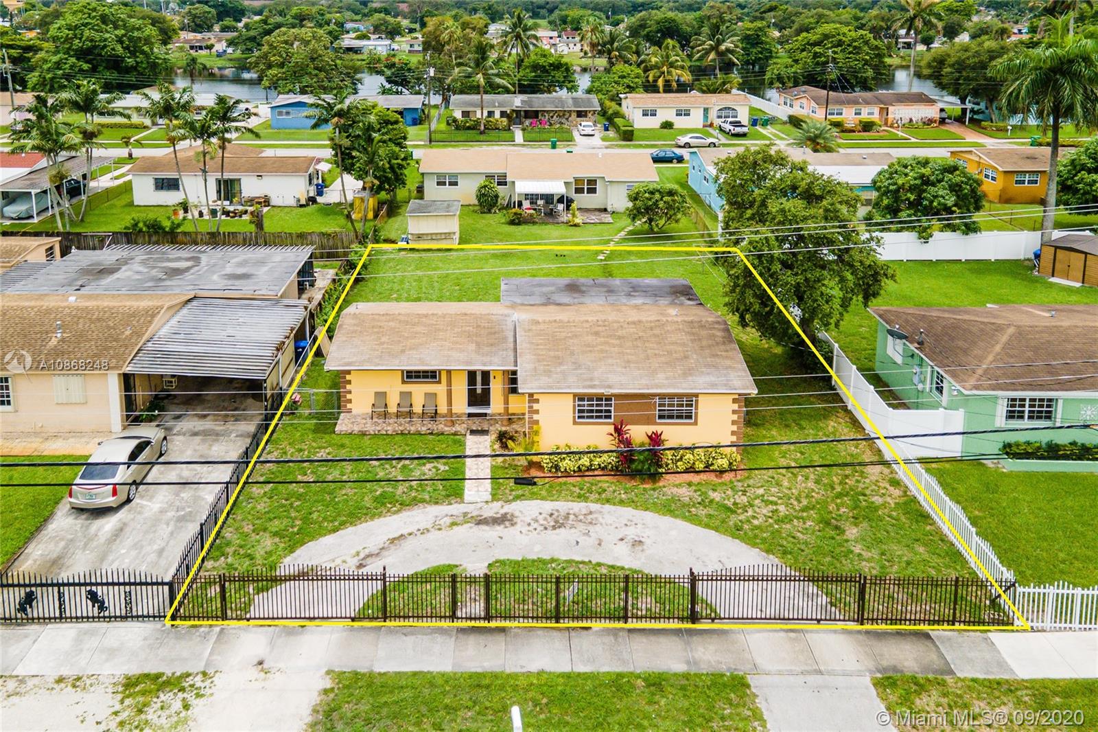 2310 NW 175th St, Miami Gardens, FL 33056