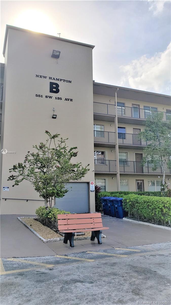 551 SW 135th Ave #102B, Pembroke Pines, FL 33027