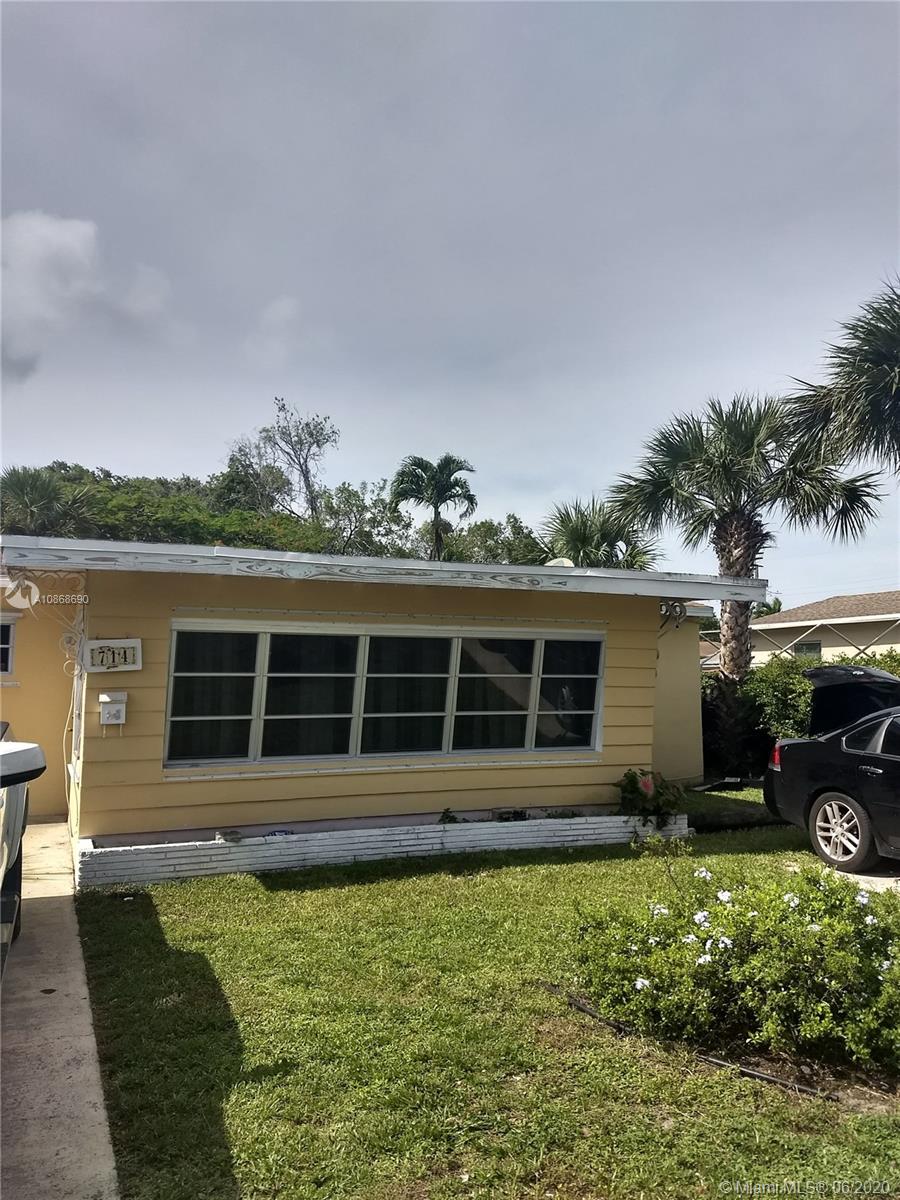 Hallandale Beach, FL 33009,714 SW 8th St