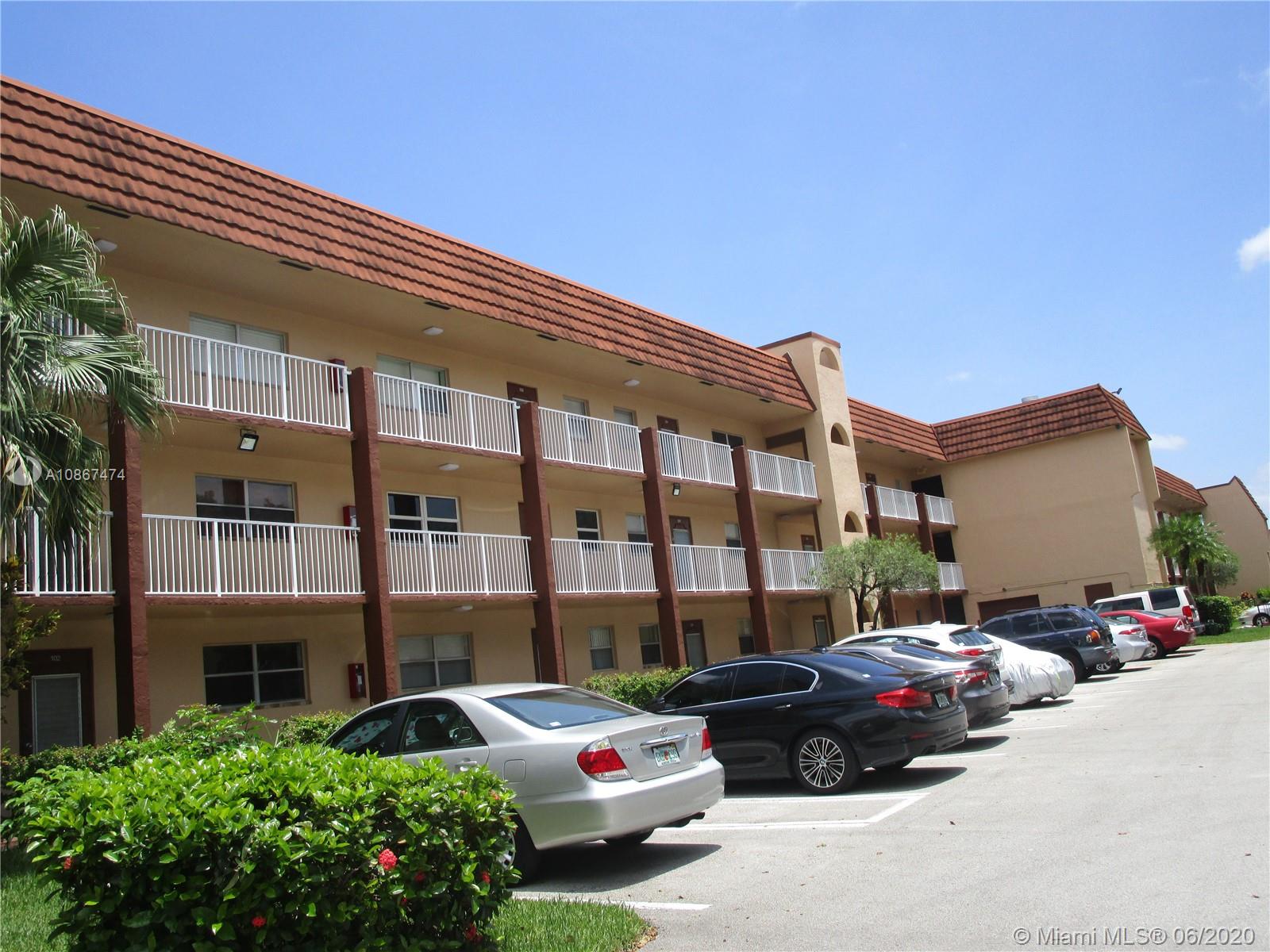 Sunrise, FL 33322,8950 Sunrise Lakes Blvd #208