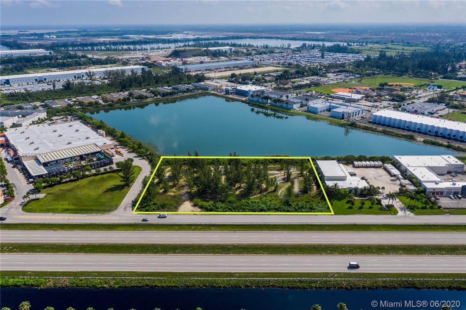 13391 W Okeechobee Rd,  Hialeah Gardens,  FL 33018