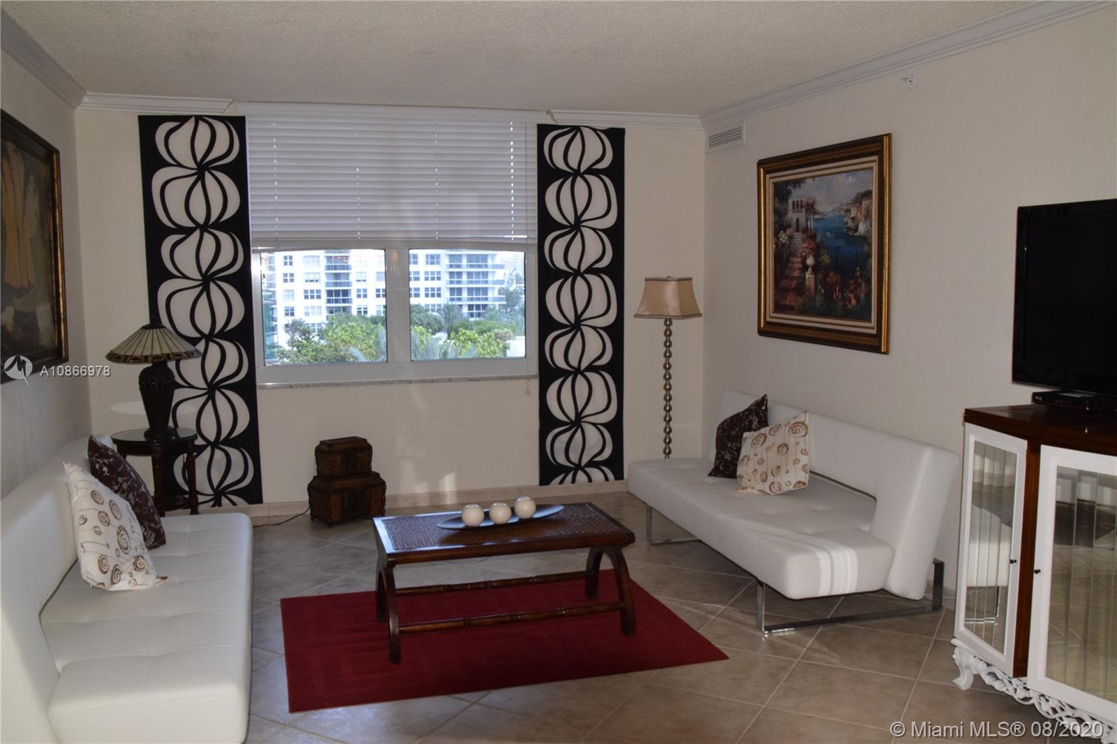 Hollywood, FL 33019,2501 S Ocean Dr #633