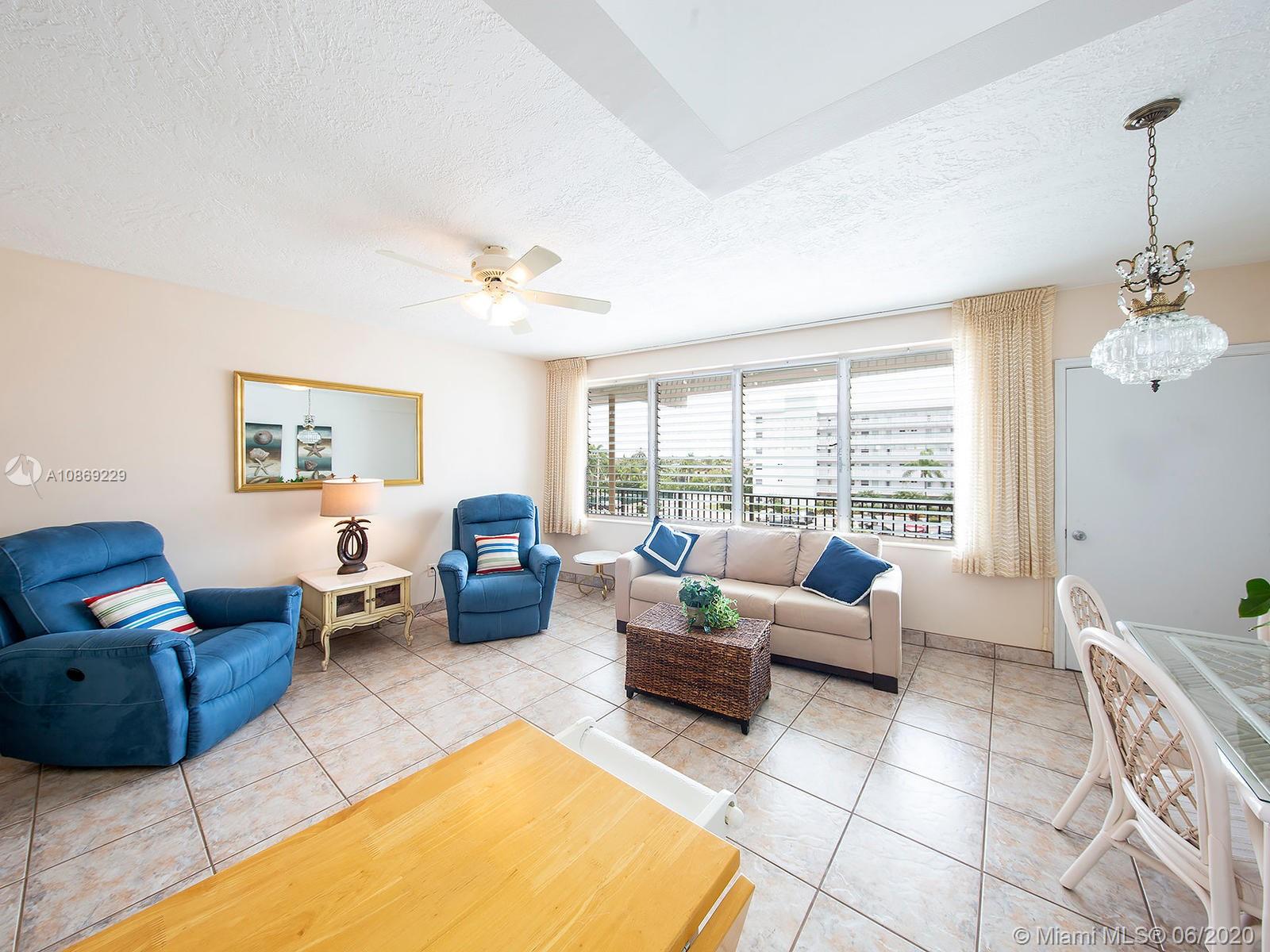 Hallandale Beach, FL 33009,3177 S Ocean Dr #321