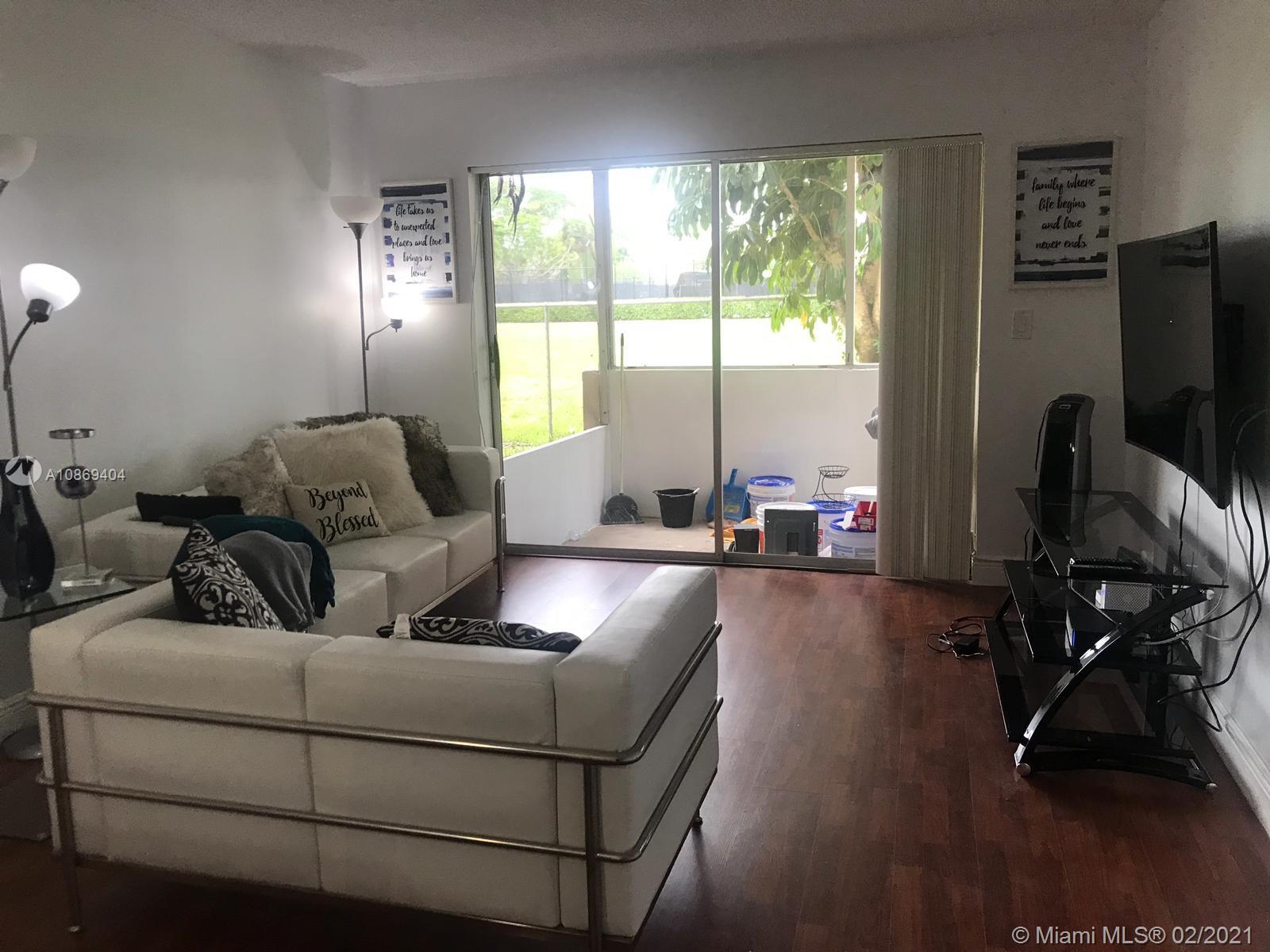 Hollywood, FL 33021,1200 Tallwood Ave #111