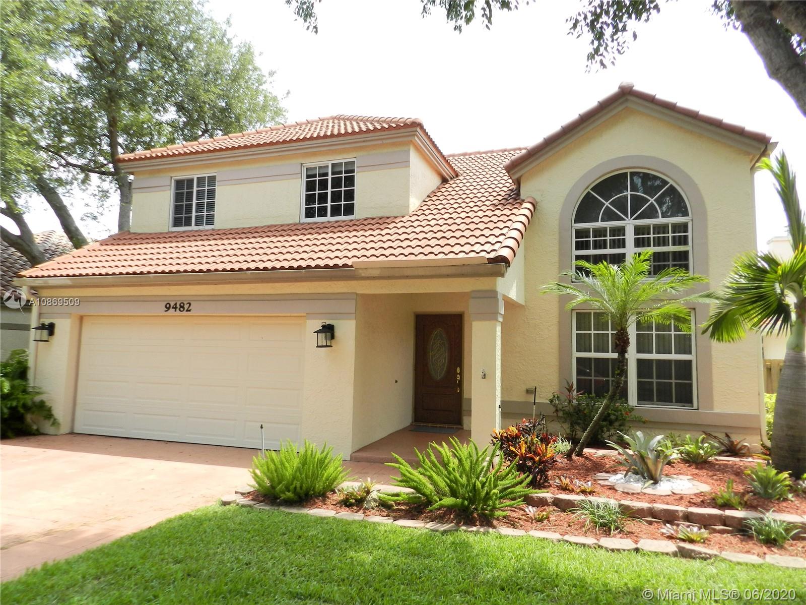 Davie, FL 33328,9482 Oak Grove Cir