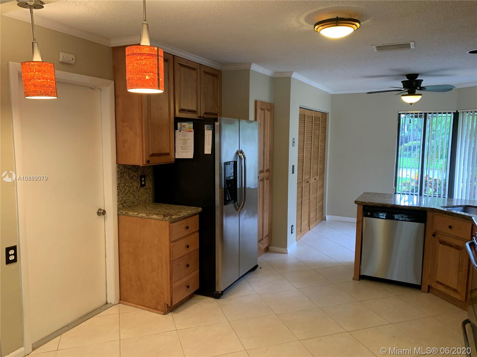 Plantation, FL 33322,9371 NW 18th Ct