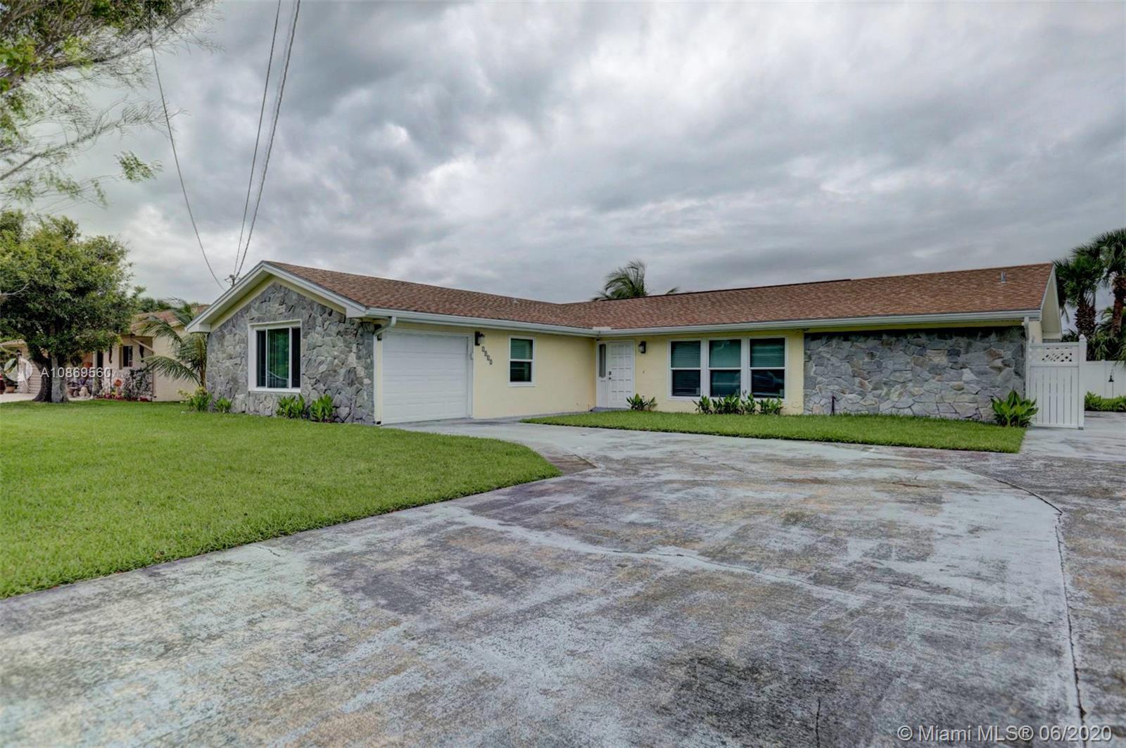 Fort Pierce, FL 34949,1912 Coconut Dr