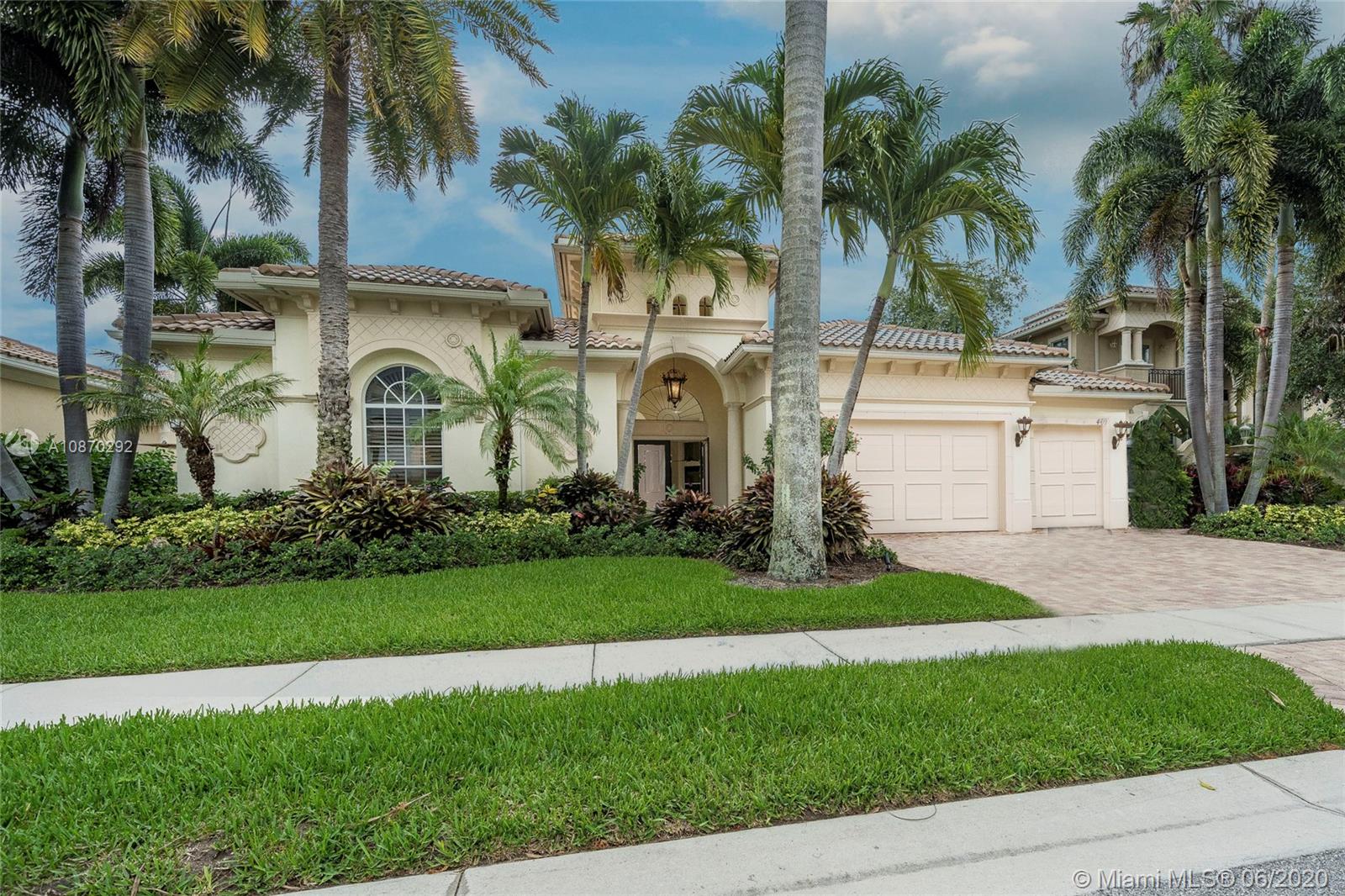 Palm Beach Gardens, FL 33410,469 Savoie Dr