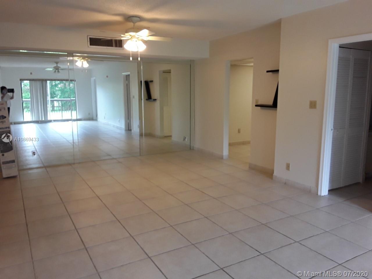 Hallandale Beach, FL 33009,1301 NE 7th St #117