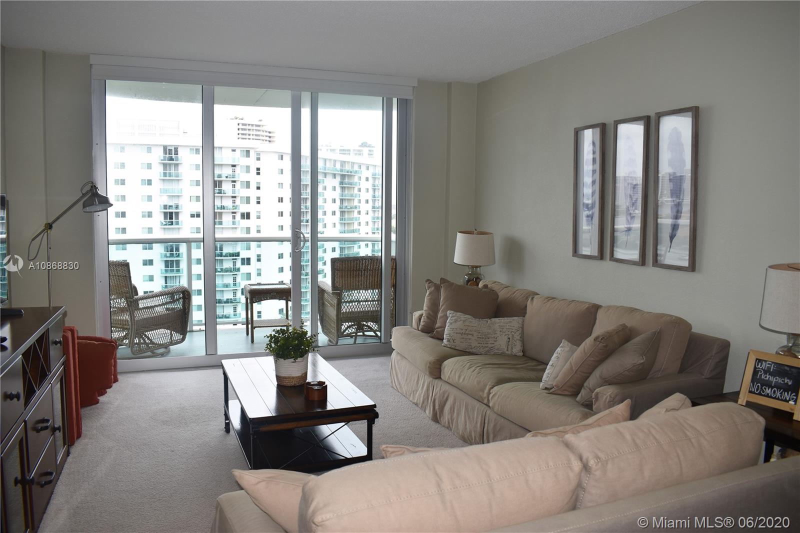 Sunny Isles Beach, FL 33160,19370 Collins Ave #1414