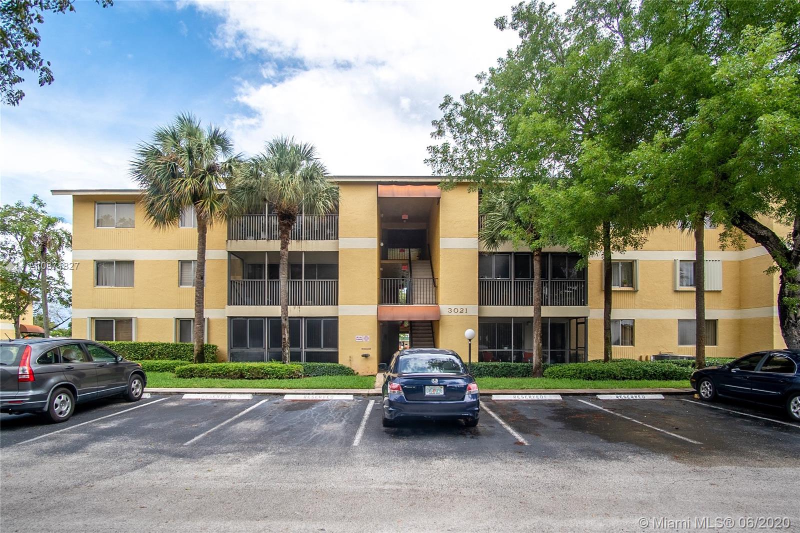 3021 N Oakland Forest Dr #204, Oakland Park, FL 33309