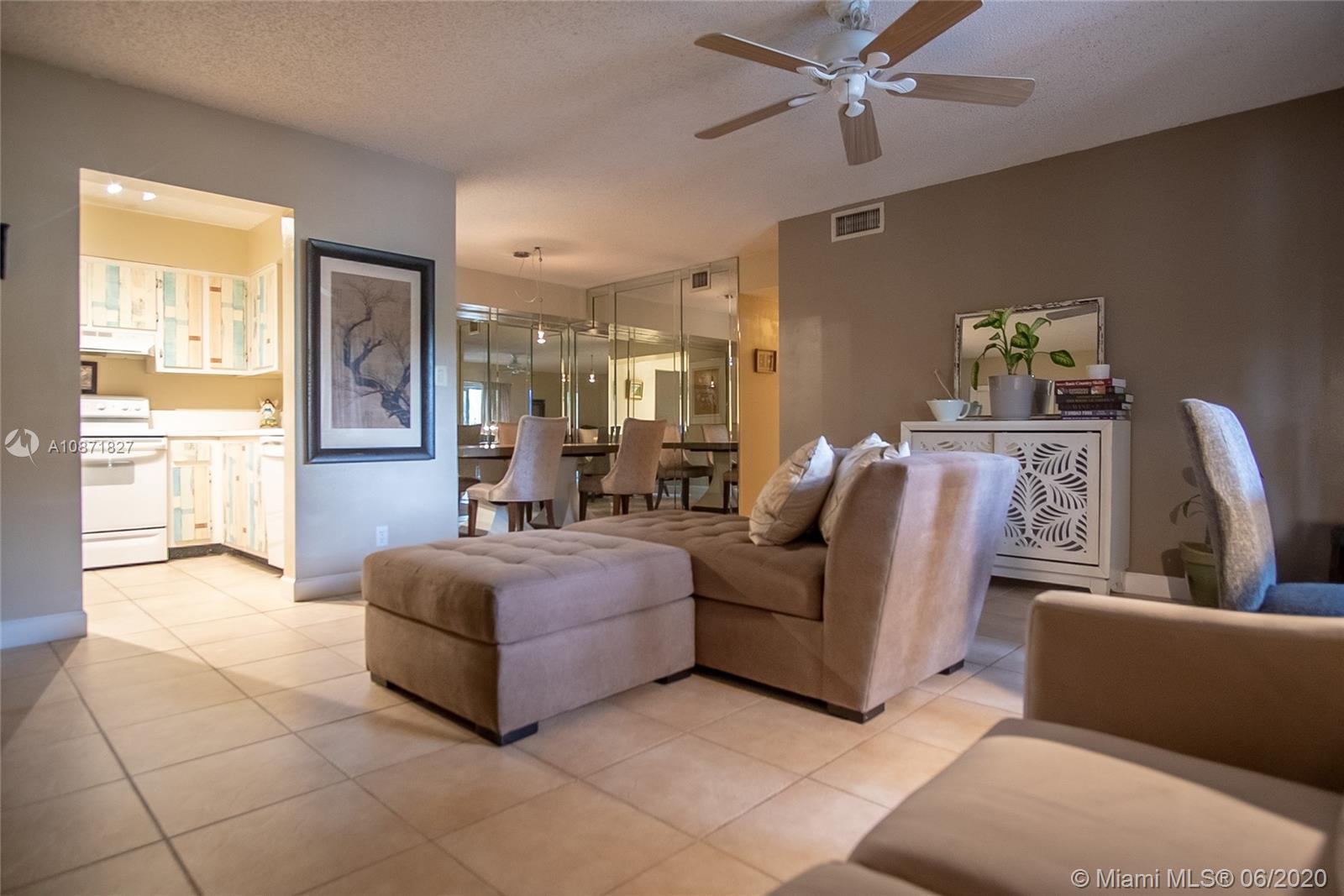 Oakland Park, FL 33309,3021 N Oakland Forest Dr #204