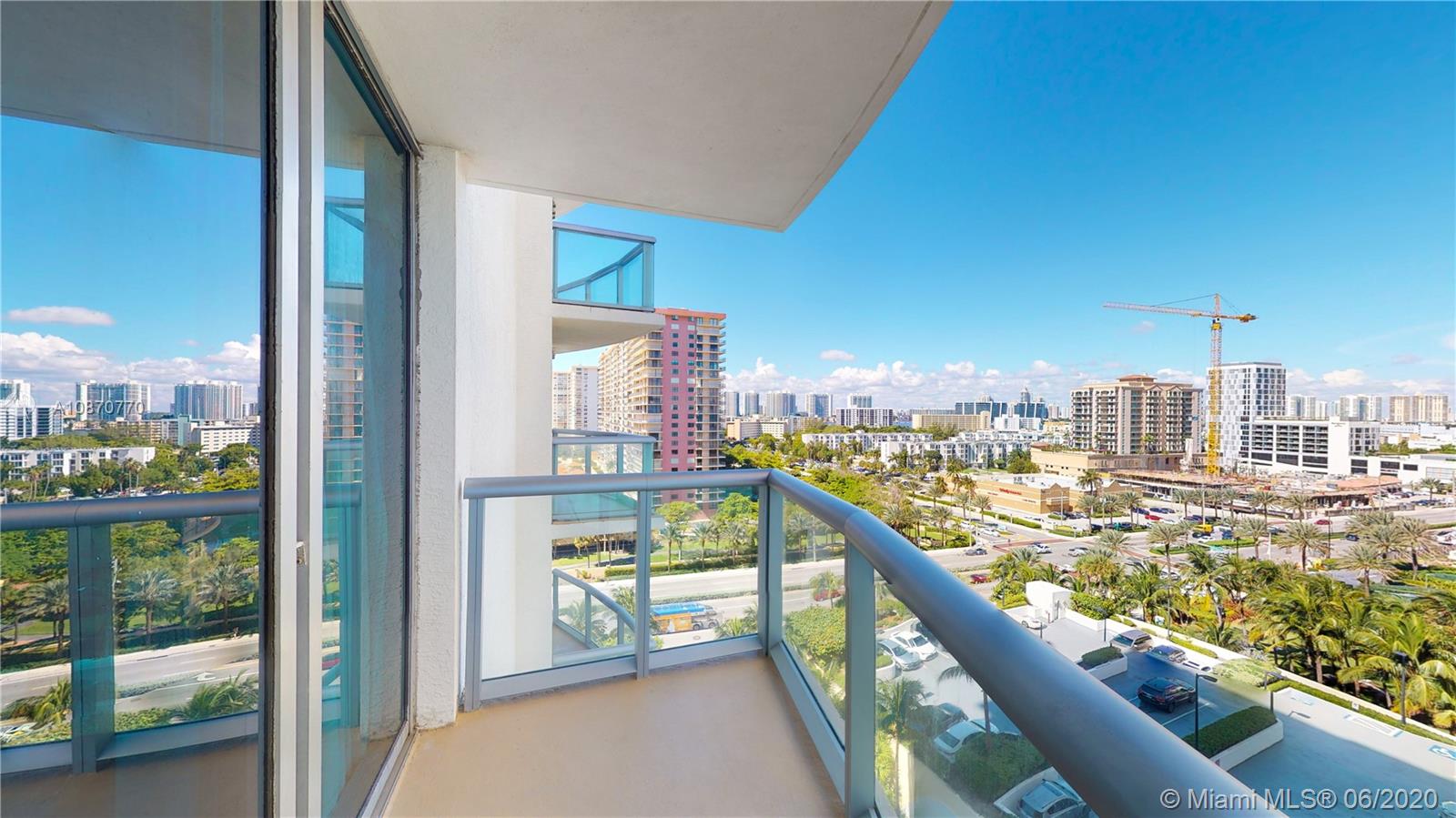 Sunny Isles Beach, FL 33160,17315 Collins Ave #1107