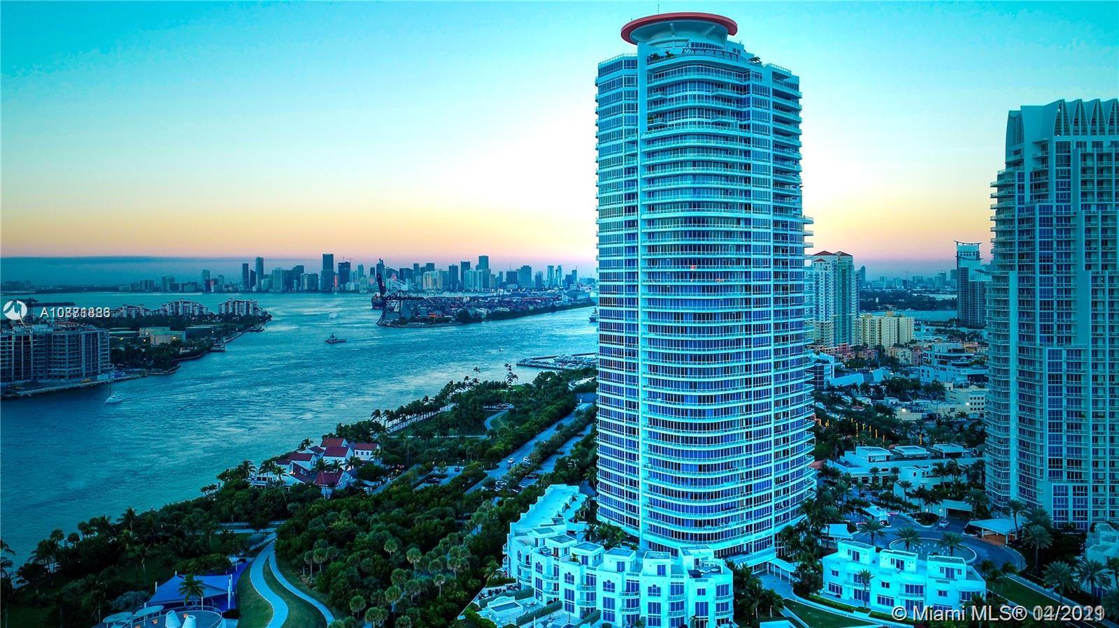 Amazing direct bay, Fisher Island, Inlet and downtown views from this large 1 bedroom apartment (1200 sqft - 1.5 baths) at The Continuum south tower. All the amenities you can dream of nestled in a private enclave of 12 acres; private gardens, Tennis, Gym, spa with pools and fountains at the southernmost tip of Miami Beach where the Atlantic Ocean meets Biscayne Bay harbor. Within the perimeter, the feeling is that of a resort on a remote Island, yet you are literally footsteps from the restaurants and nightlife of Miami Beach. Dedicated beach area on the tranquil tip of South Beach.