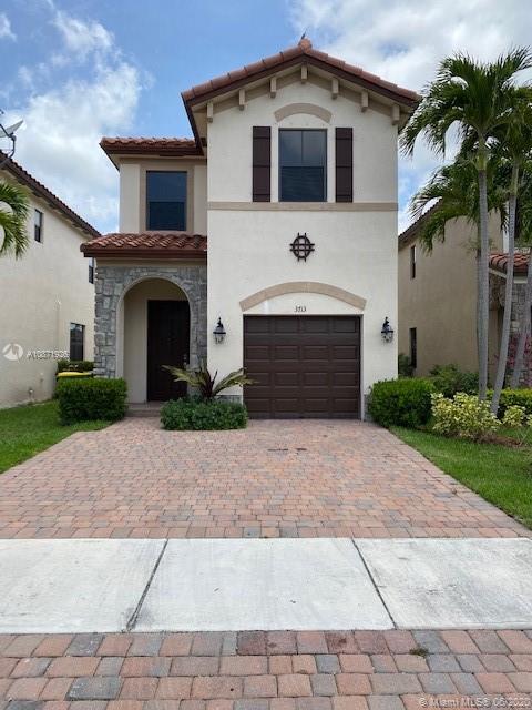 3713 NE 2nd St, Homestead, FL 33033