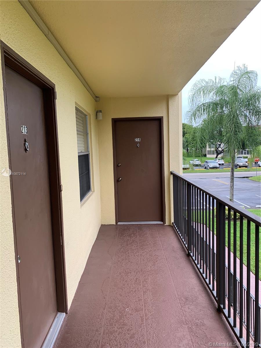 150 SW 134th WAY #214 R, Pembroke Pines, FL 33027