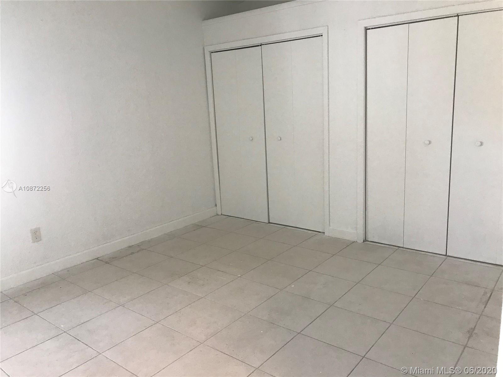 Hialeah, FL 33013,4196 E 9th Ln