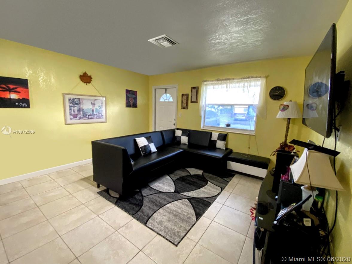 Hollywood, FL 33020,1524 S 22nd Ct