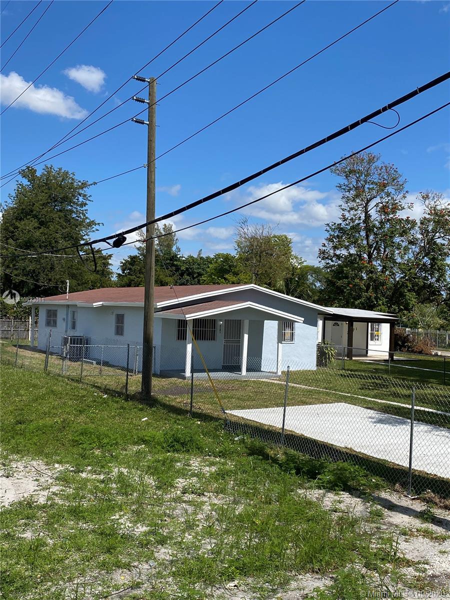 2181 Burlington St, Opa-locka, FL 33054