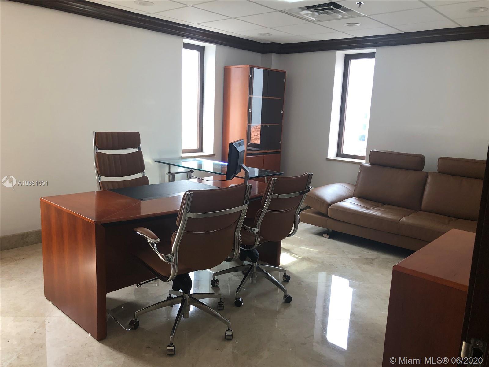 Miami, FL 33132,111 NE 1st St #5