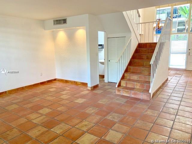 Miami, FL 33133,2666 Tigertail Ave #111