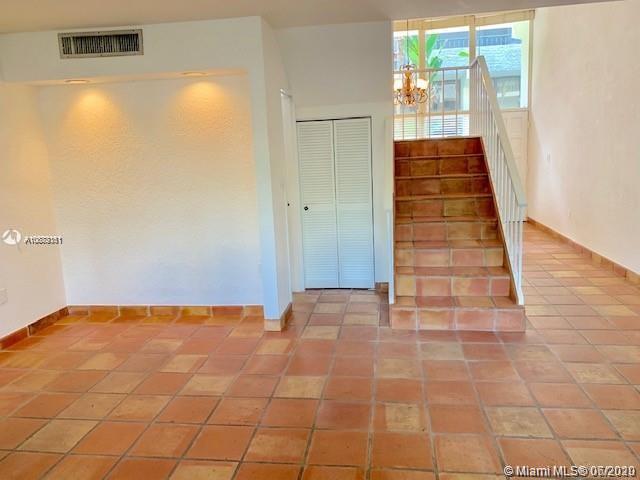 Miami, FL 33133,2666 Tigertail Ave #111