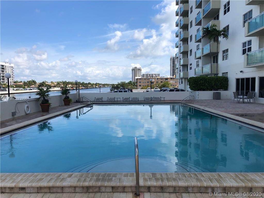 3000 S Ocean Dr #408, Hollywood, FL 33019