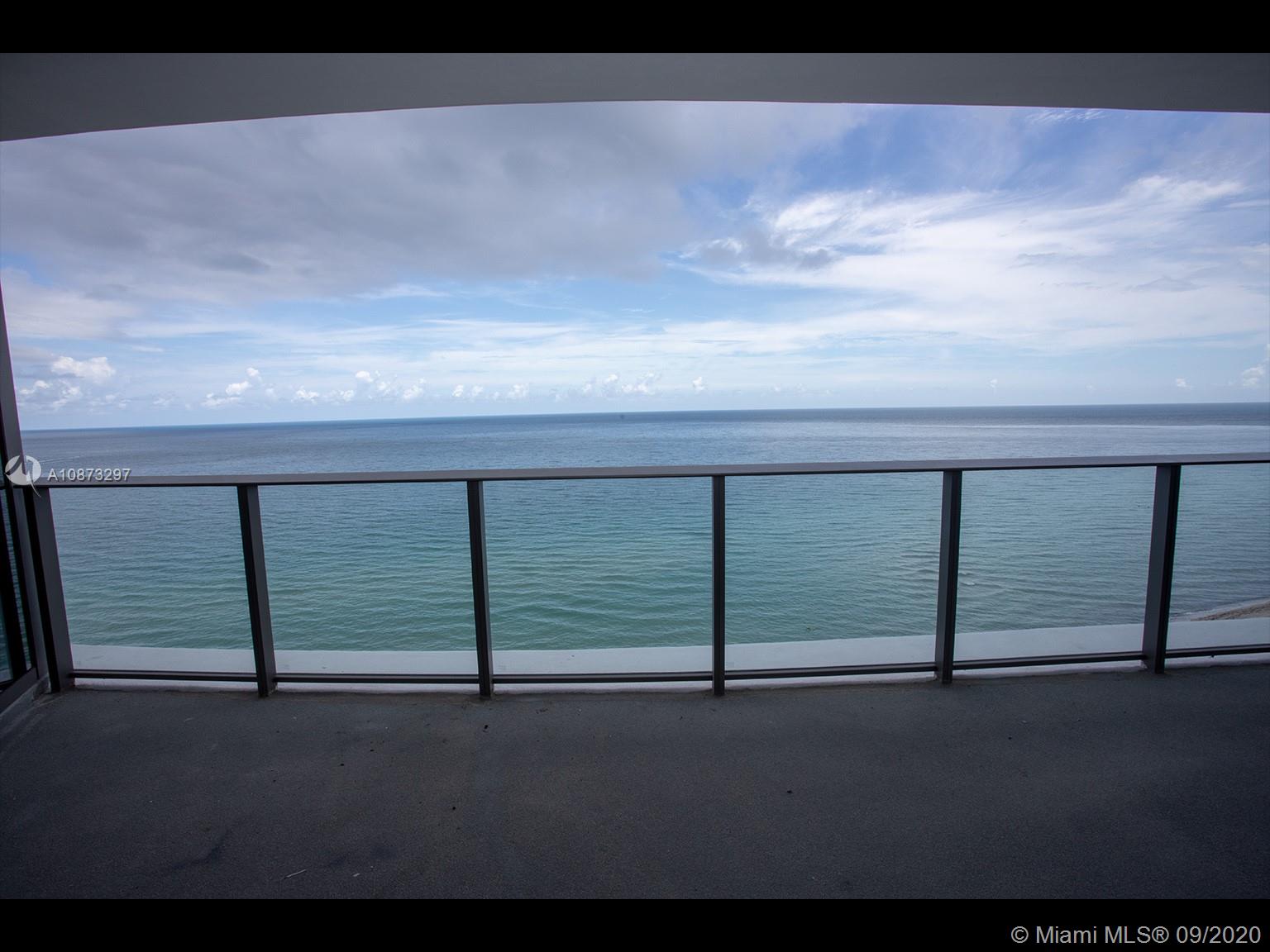 Sunny Isles Beach, FL 33160,15701 collins ave #1203