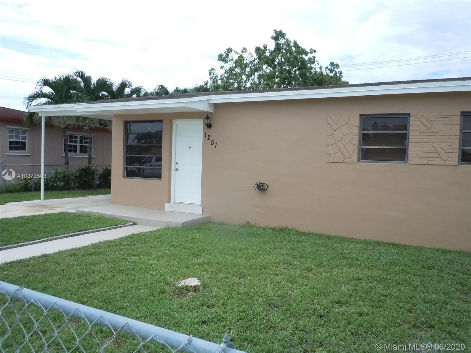 1251 W 33rd St, Hialeah, FL 33012