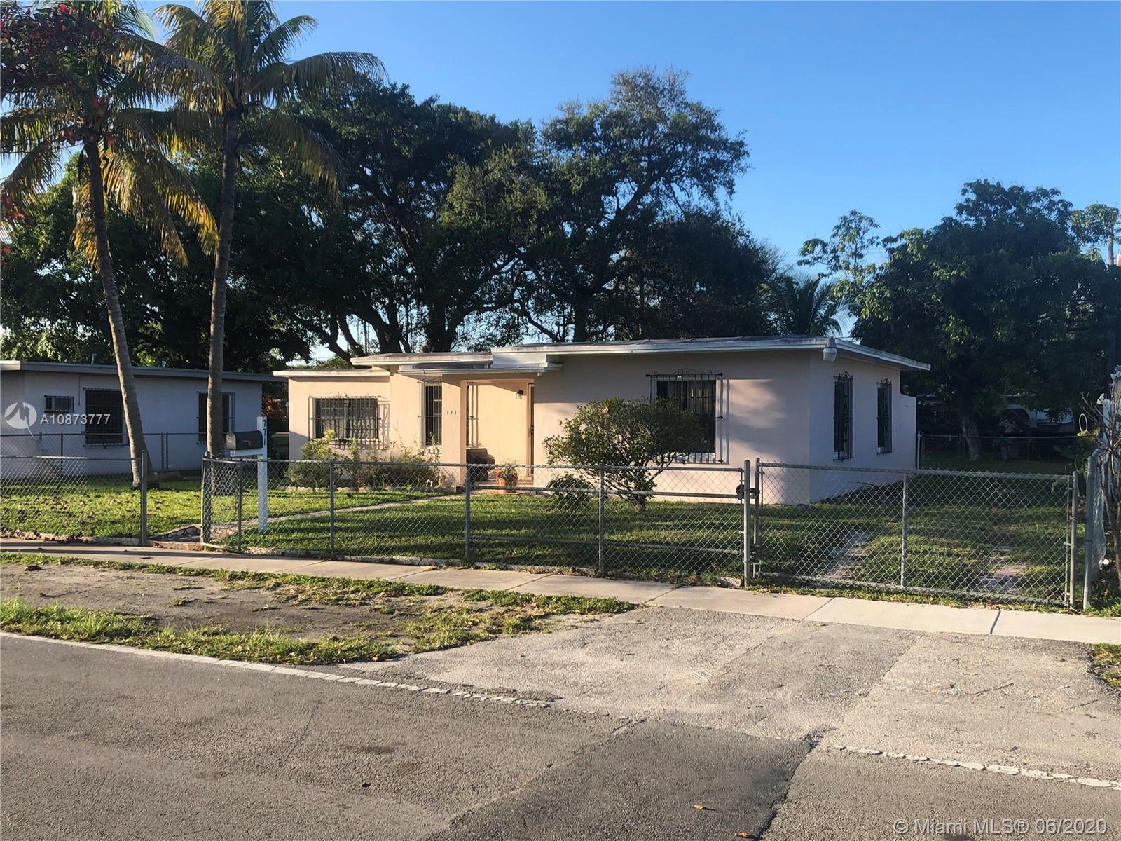 North Miami, FL 33161,771 NE 142nd St