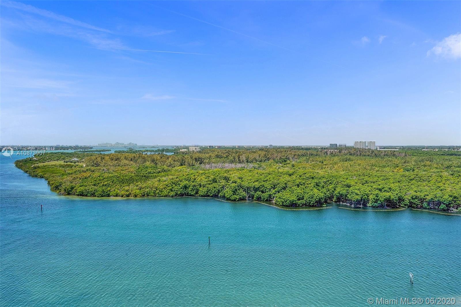 Sunny Isles Beach, FL 33160,500 Bayview Dr #1924