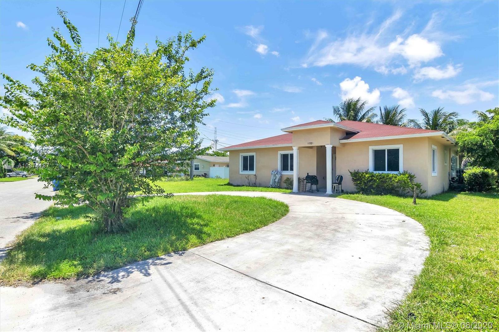 1721 NE 2nd Ter, Pompano Beach, FL 33060