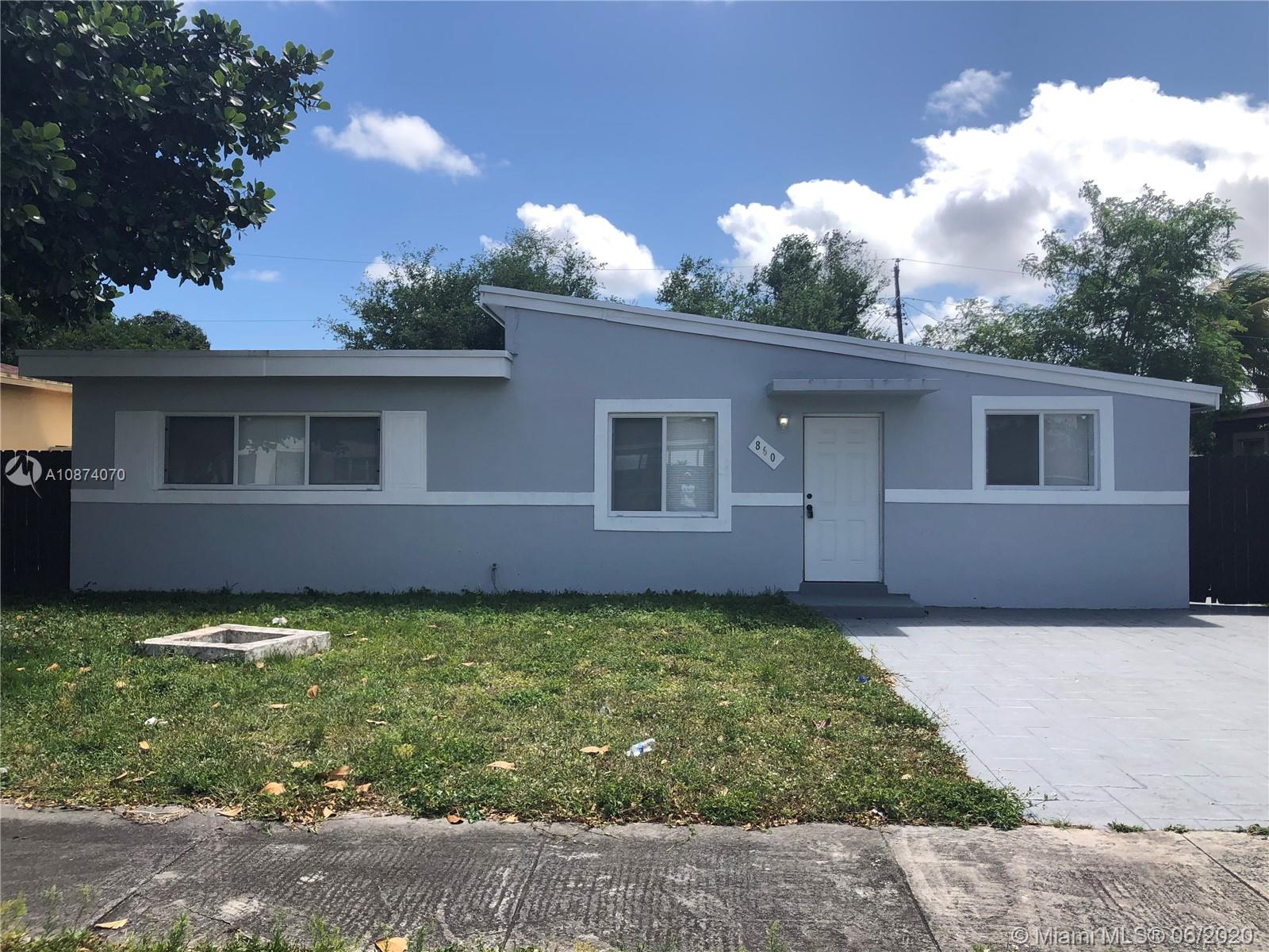 860 NW 84th Ter, Miami, FL 33150