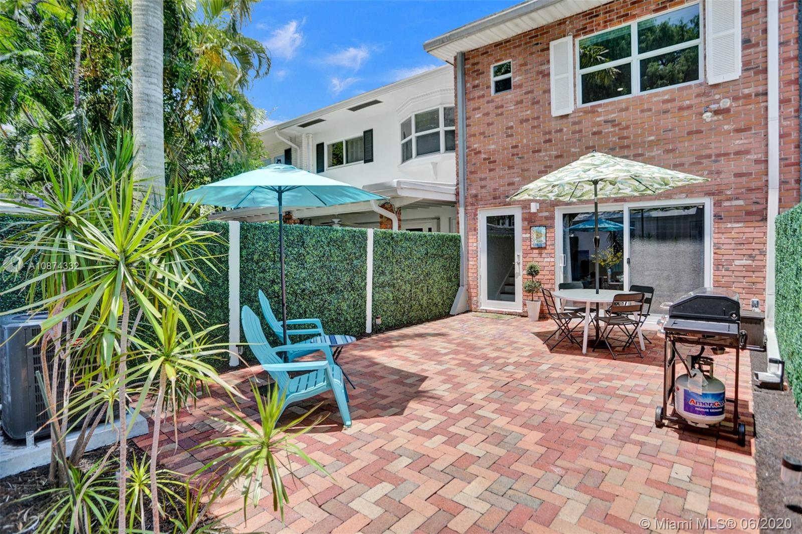 Wilton Manors, FL 33305,5 Hathaway Ln #5