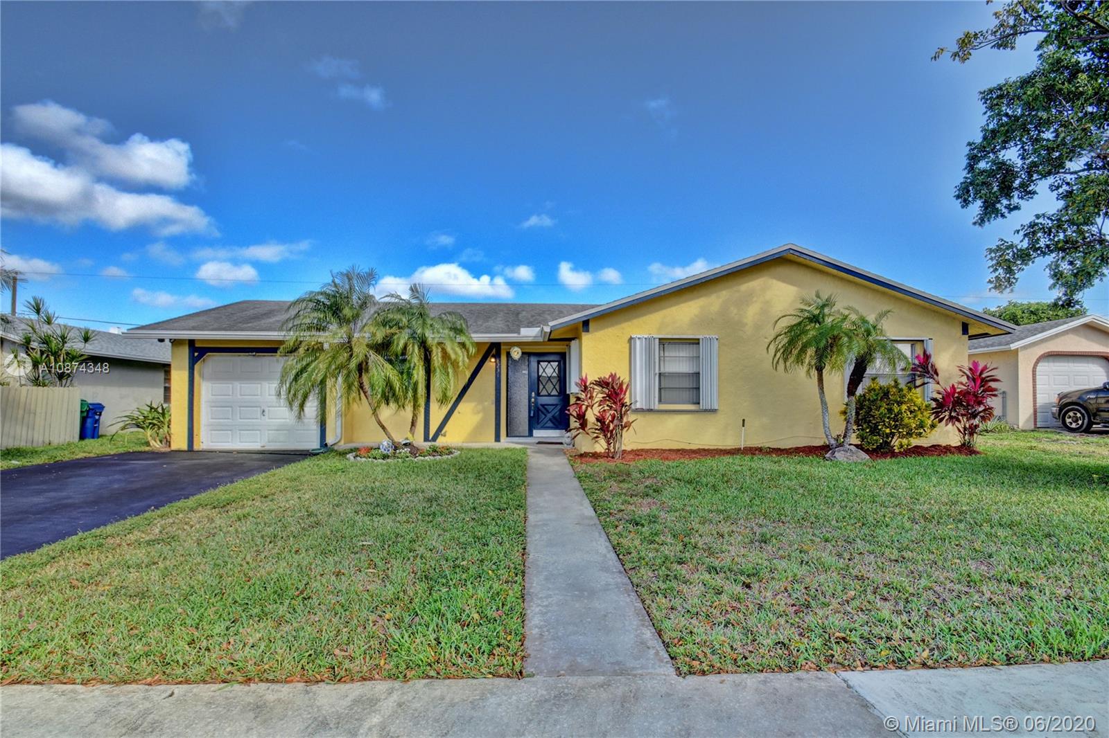 8231 NW 45th Ct, Lauderhill, FL 33351