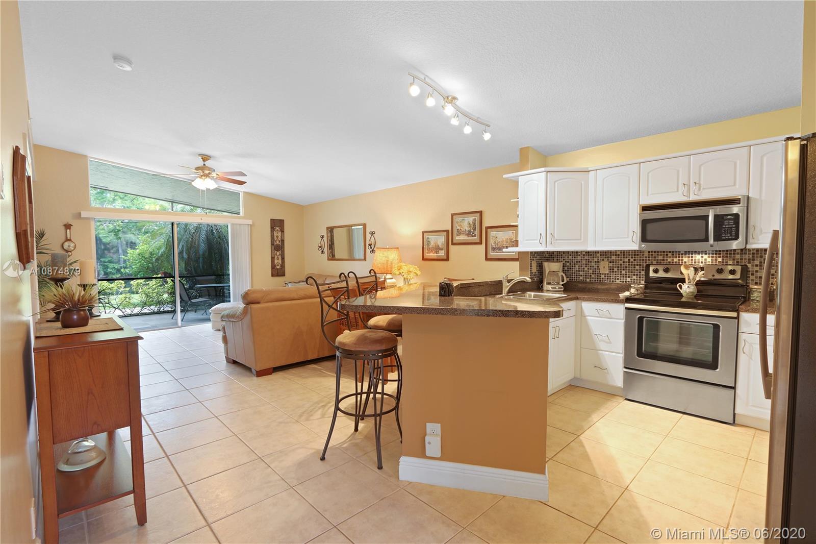 Sunrise, FL 33326,594 W Woodgate Cir