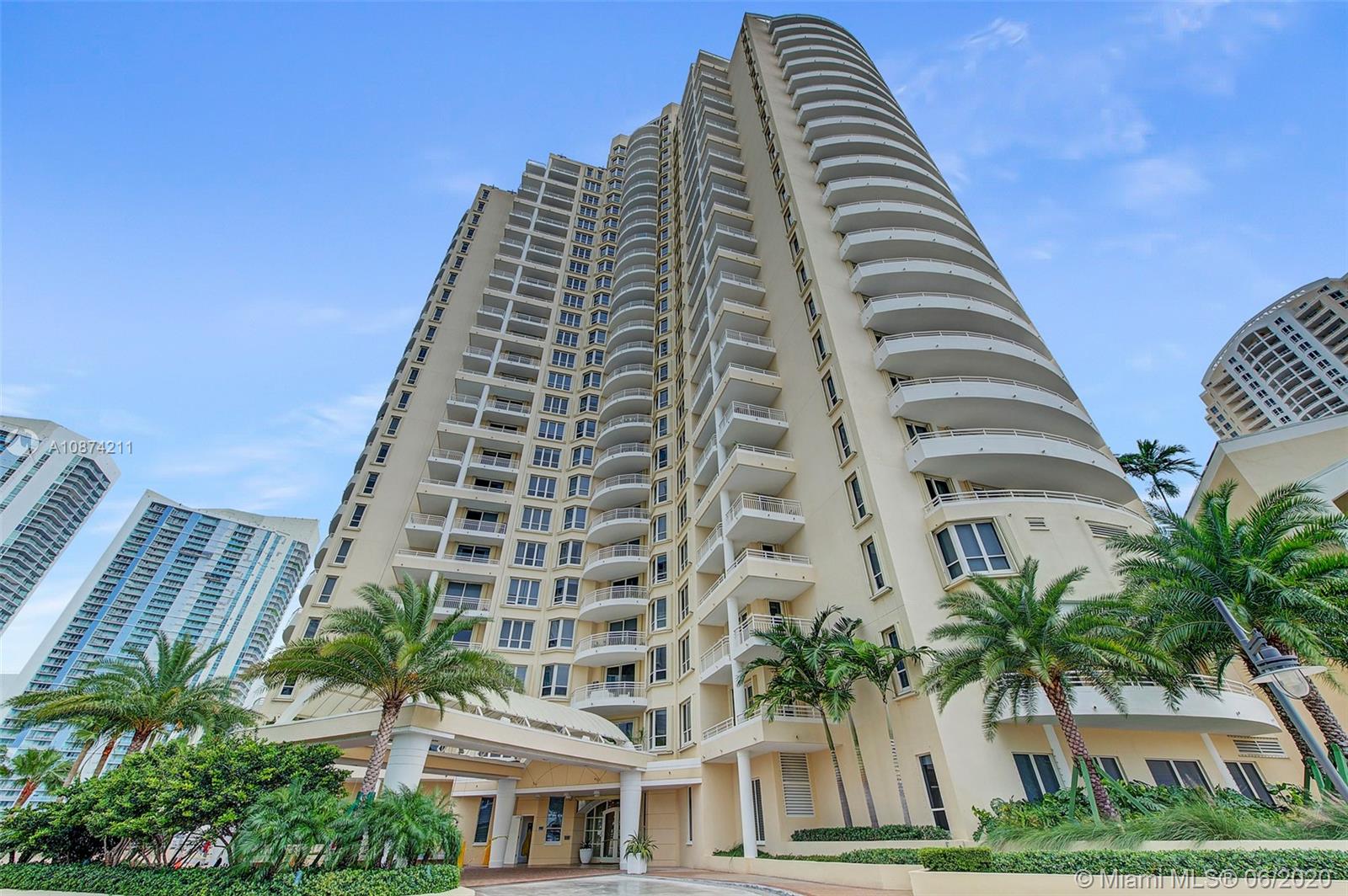 Miami, FL 33131,888 Brickell Key Dr #2701